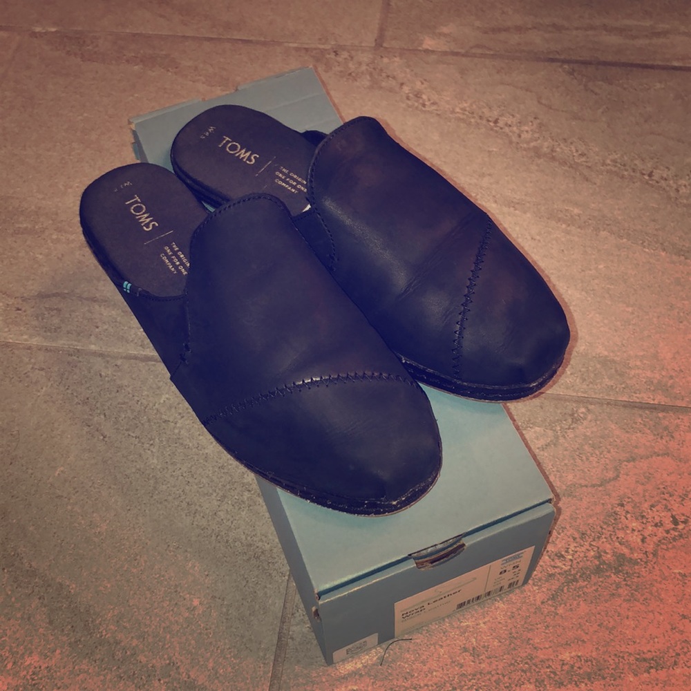 Toms mules